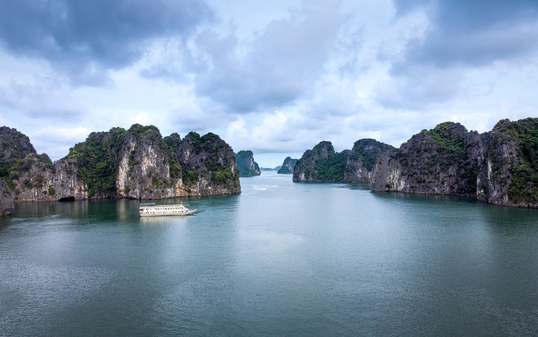 Mùa giải là chu kỳ tính điểm, thường vài tuần tới vài tháng.